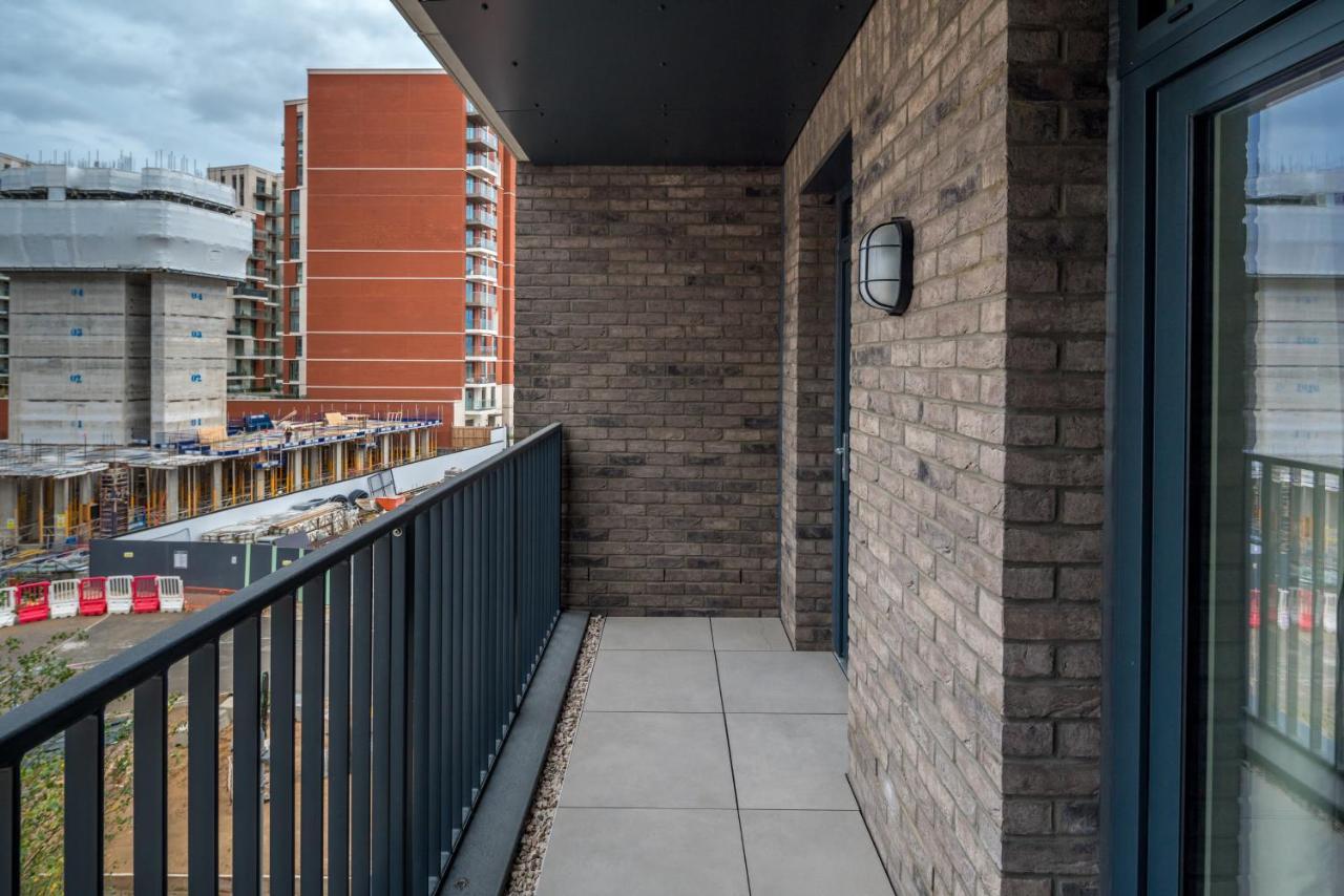 Appartamento Altido New Near Battersea Power Station Londra